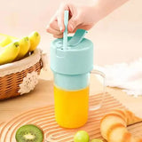 Portable Glass Juicer Bottle – USB Fast Charge + Free Straw 🔋🍹💼